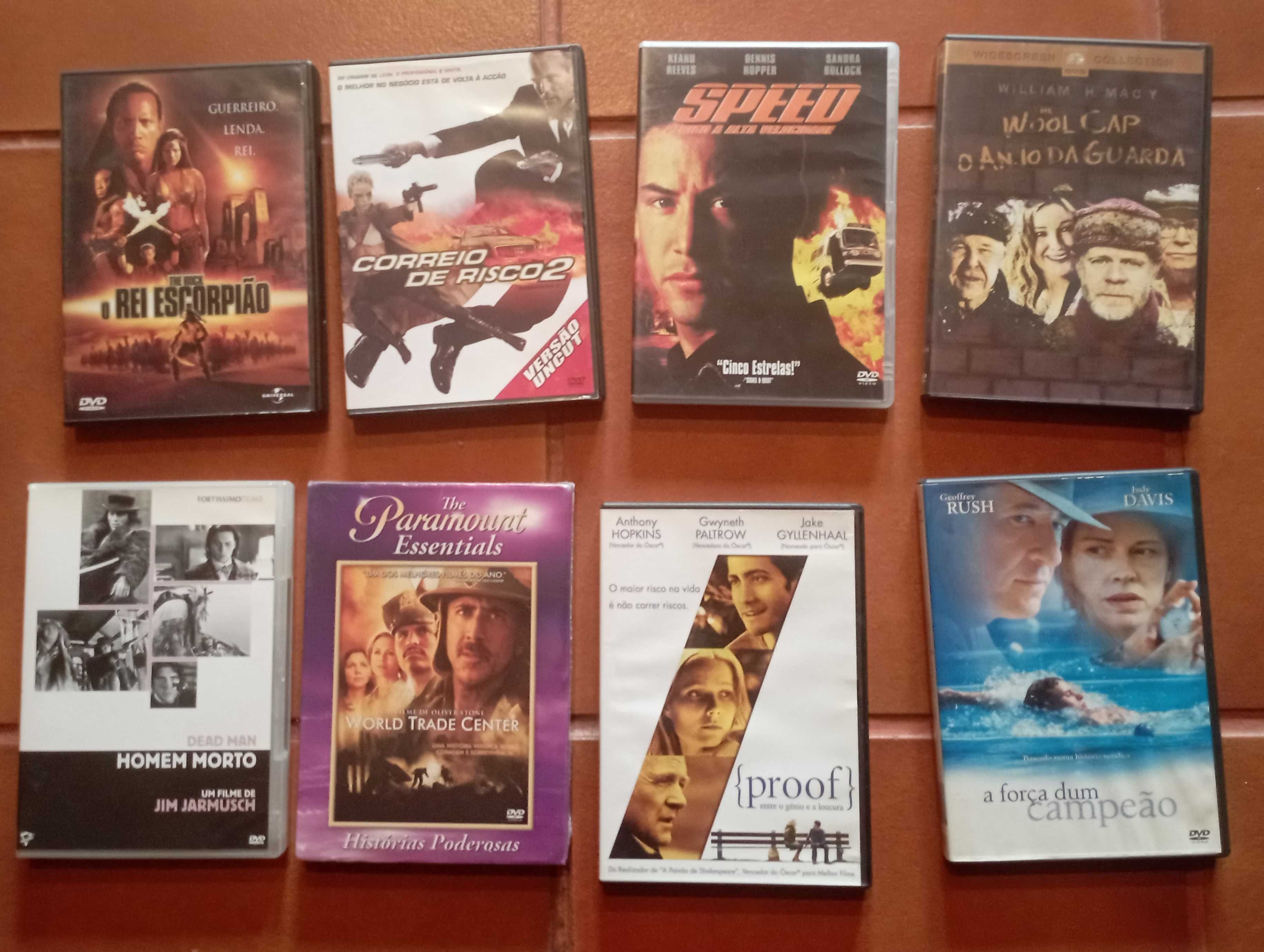 Na compra de 4 dvds ofereco mais um- óptimo estado