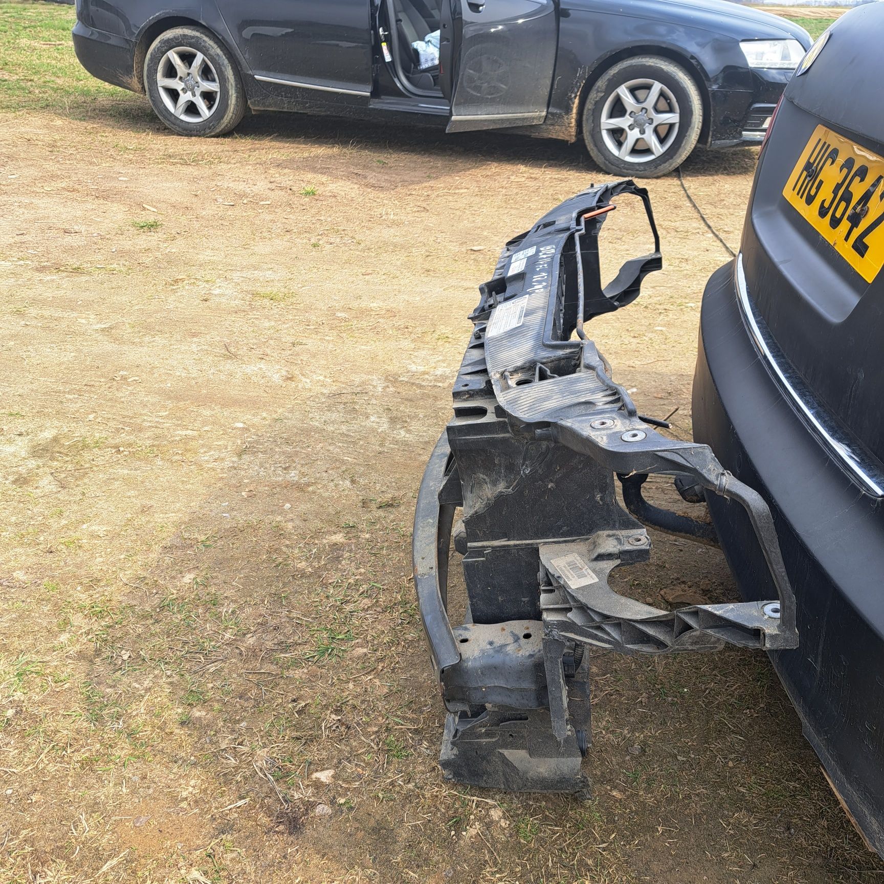 Pas przedni kompletny seat ibiza IV lift 4 1.2MPI wzmocnienie chlodnic