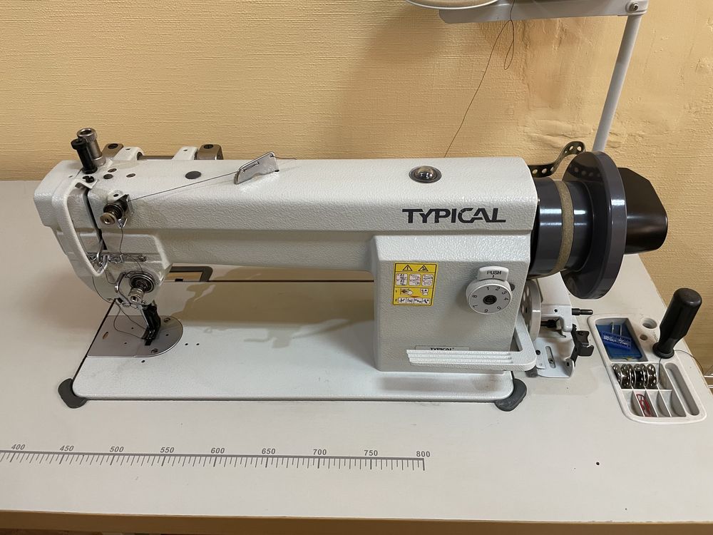Швейна машинка TYPICAL GC6-7-D з серво-мотором
