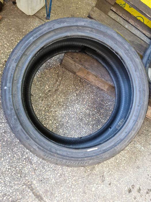 Opony Letnie 225/40R19 Bridgestone Potenza S001 2szt Montaż 7mm 23rok