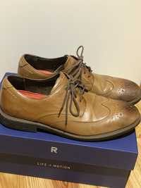 Oportunidade- Sapatos Rockport, em pele camel n°43