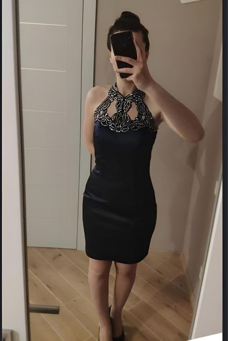 Крктейльна/вечірня атласна сукня