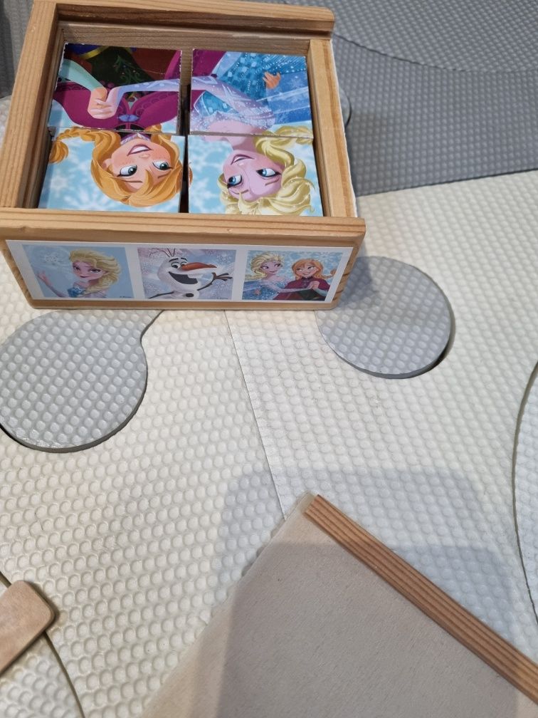 Puzzle ciało czlowieka drewniane, przebieranki rodzina królików