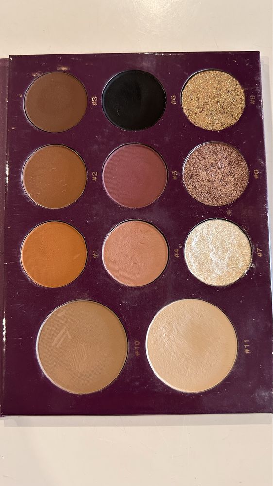 Paletka basic Eyeshadow by siostry ADiHD Pierre Rene i 2 inne gratis