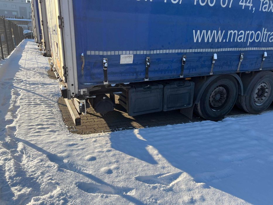 Naczepa samochodowa WIELTON NS-3, RKR85P5 - syndyk ogłasza przetarg