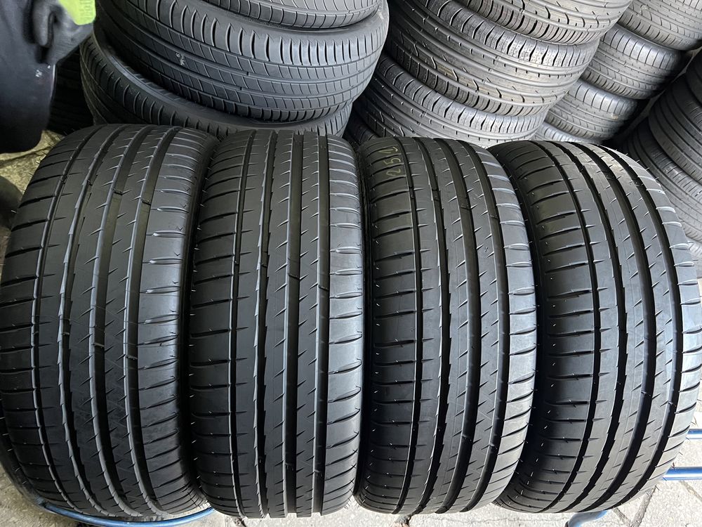 235/45/18 R18 Michelin Pilot Sport4 4шт новые