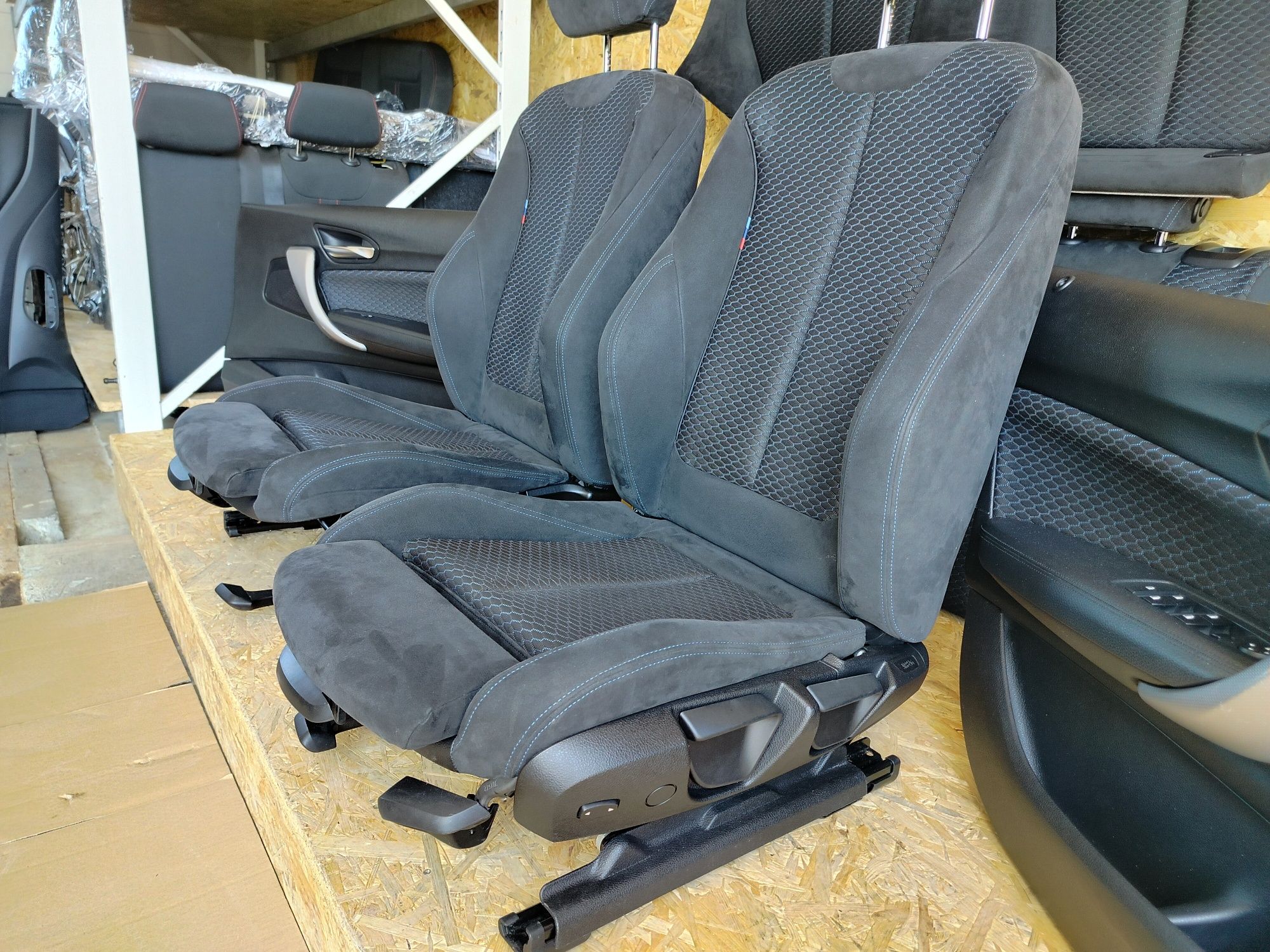 Fotele podgrzewane kanapa boczki BMW F20 alcantara M Pakiet Europa
