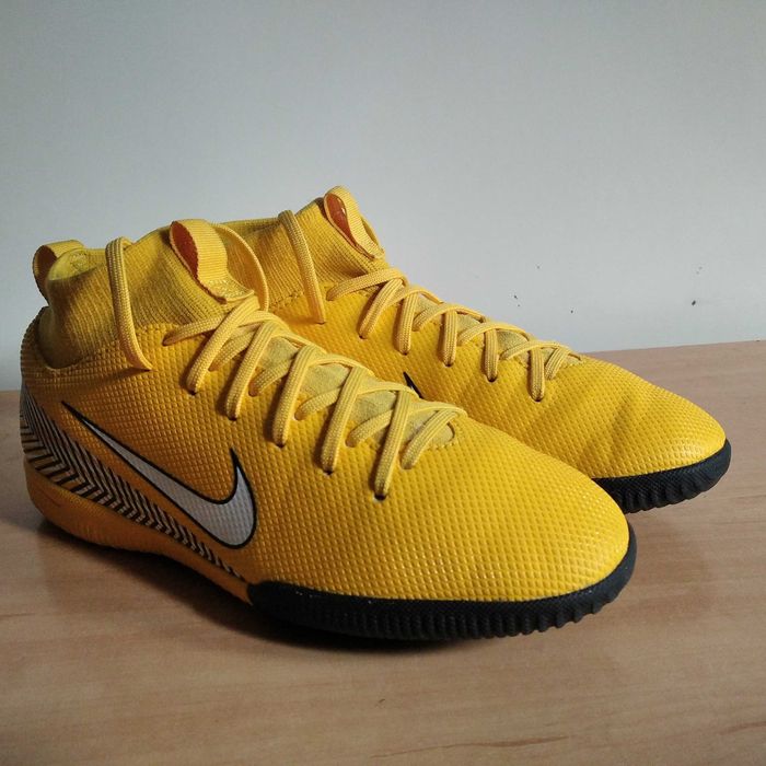 Buty piłkarskie Nike Mercurial Superfly X 6 Academy Neymar  ic roz.32
