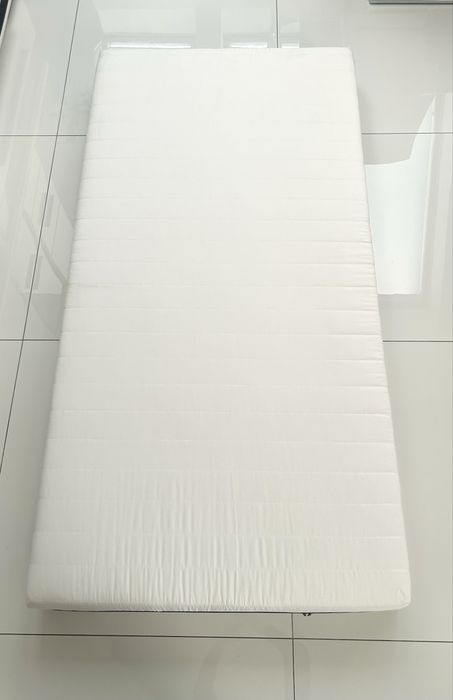 Nowy Materac piankowy 180x90x14
