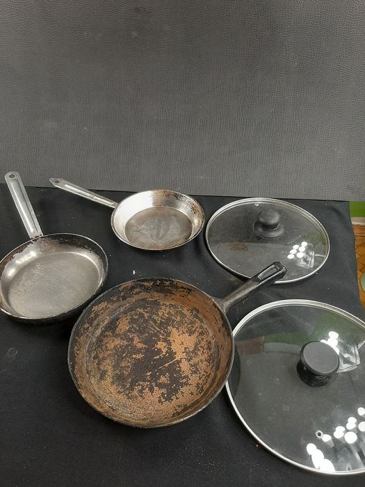 Сковорода чугунная - нержавейка