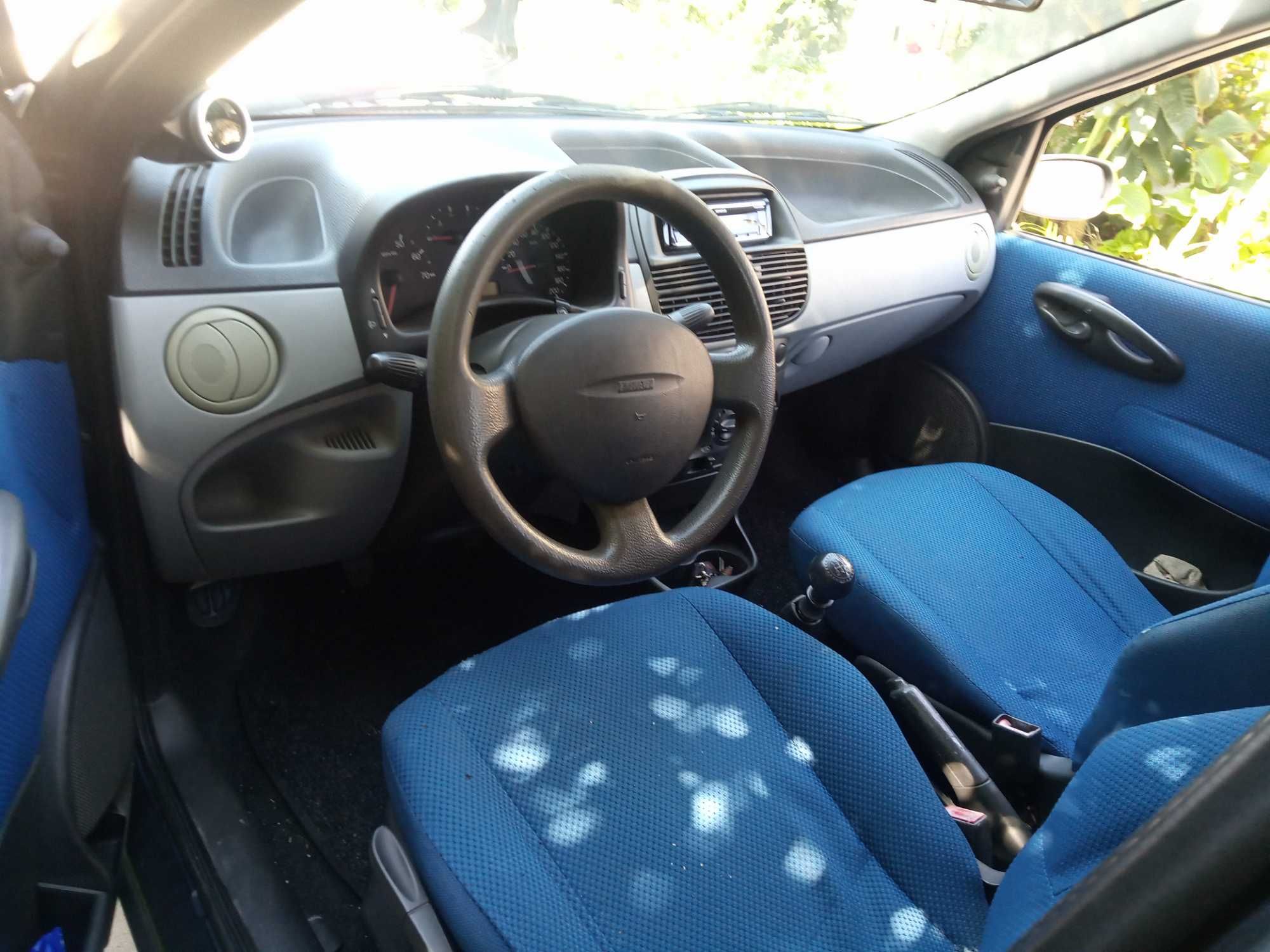 Fiat Punto 1.2 8v ano 2000