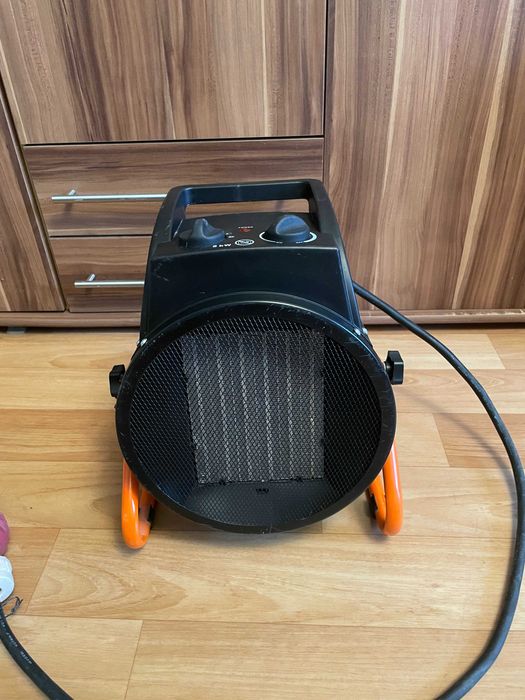 Nagrzewnica Elektryczna garażowa 400V 5KW grzejnik garażowy ogrzewanie