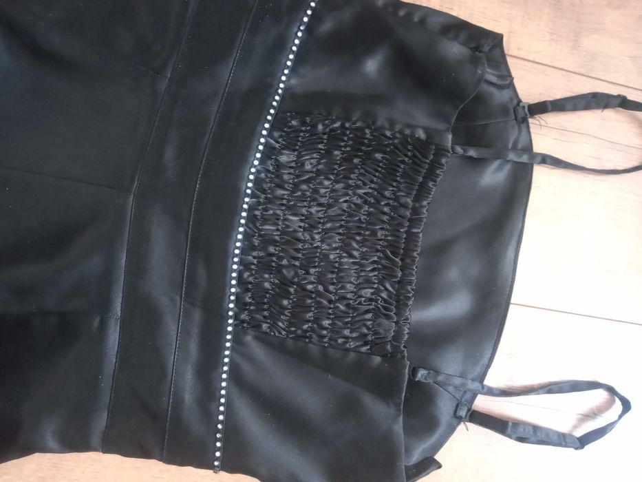 Sukienka VILA r.S czarna