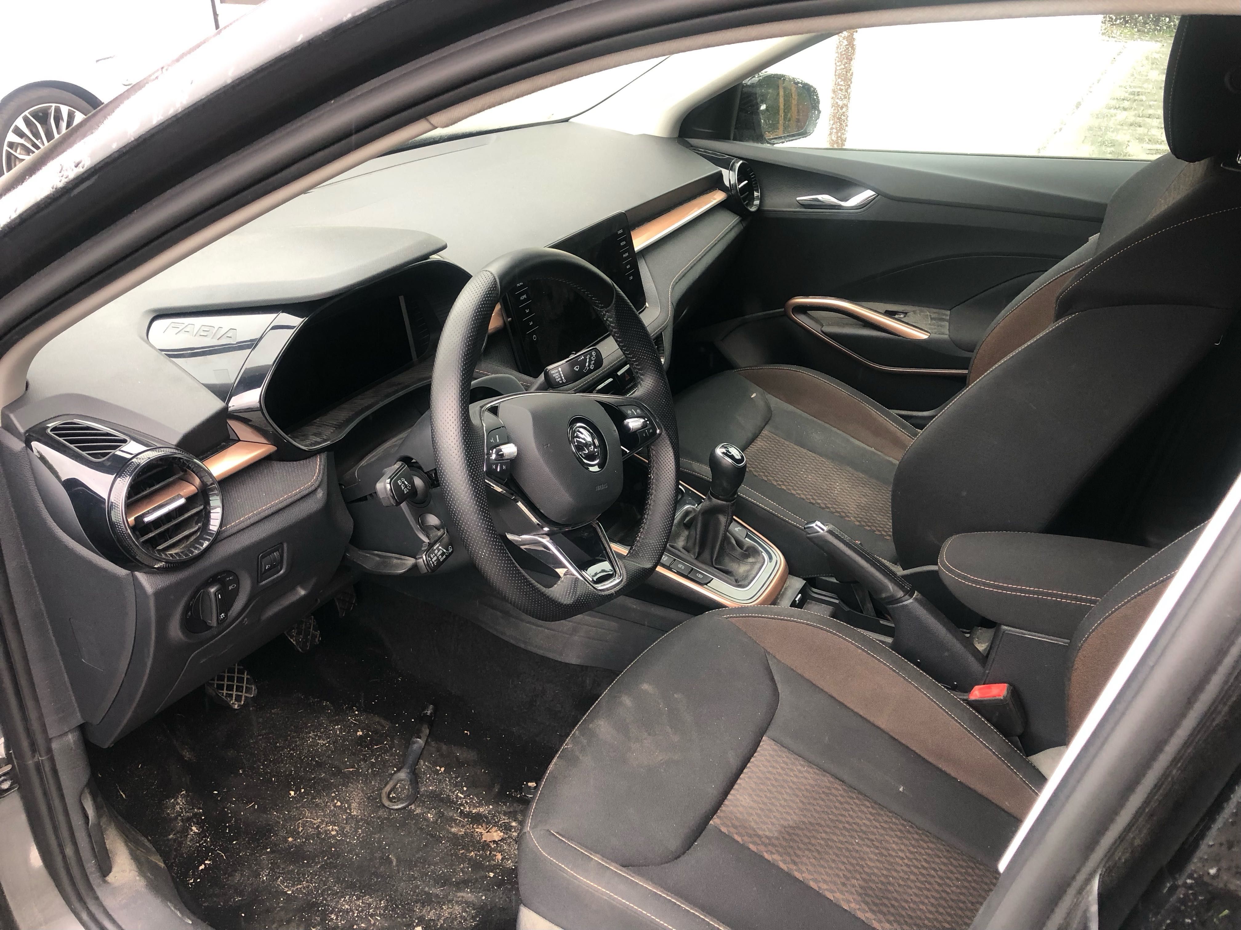 Skoda Fabia 1.0 TSI 109KM, tylko 3800km, 6 biegów, radar, bezwypadkowy