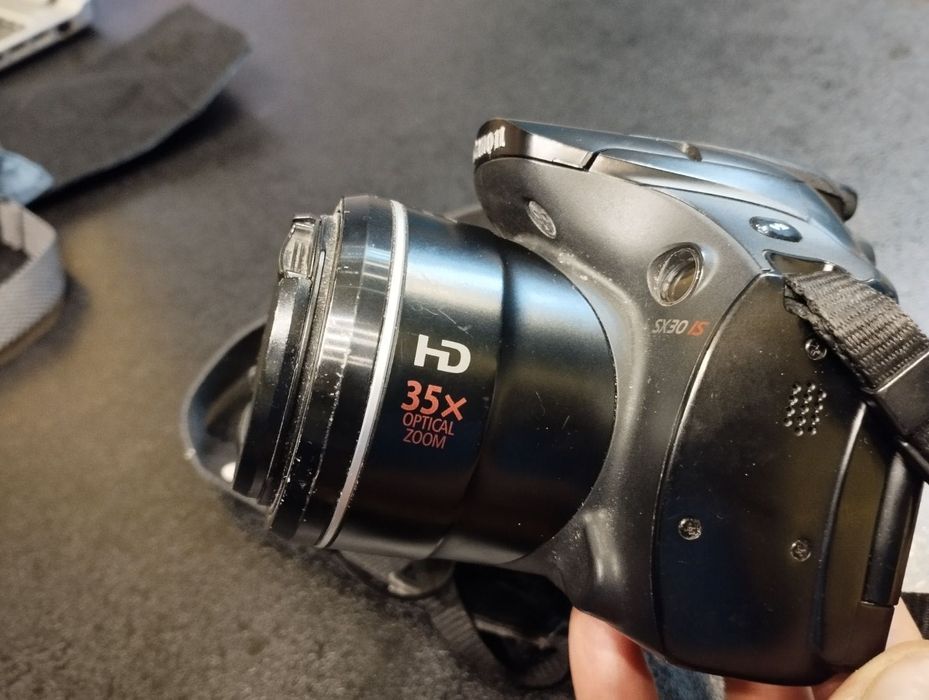 Aparat canon SX 30 IS