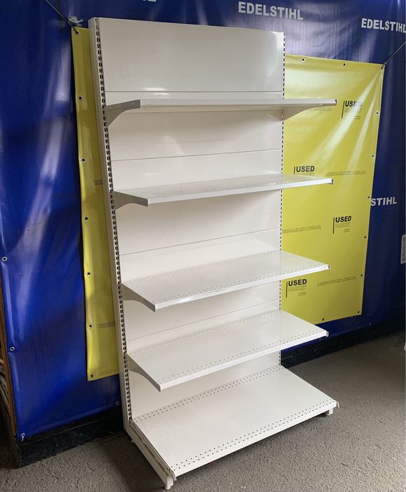 Торговий пристінний стелаж з металевими полицями для магазина бу е опт