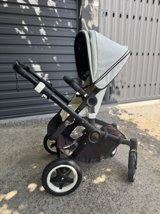 Продам коляску bugaboo  buffalo 2 в 1