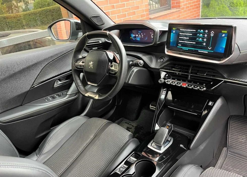 2022 Peugeot 2008 e-2008 GT