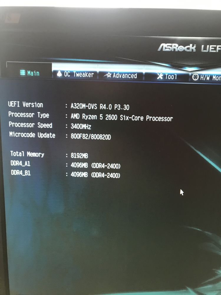 AMD Ryzen 5-2600 процессор,8 GB DDR 4,материнська плата ASRock B320