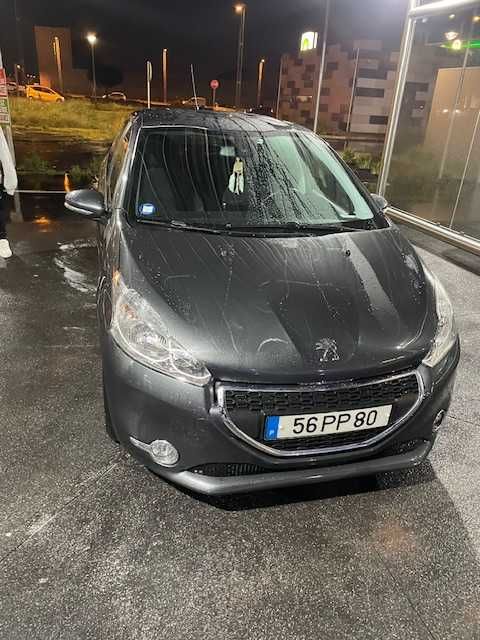 Peugeot 208 DE 2015