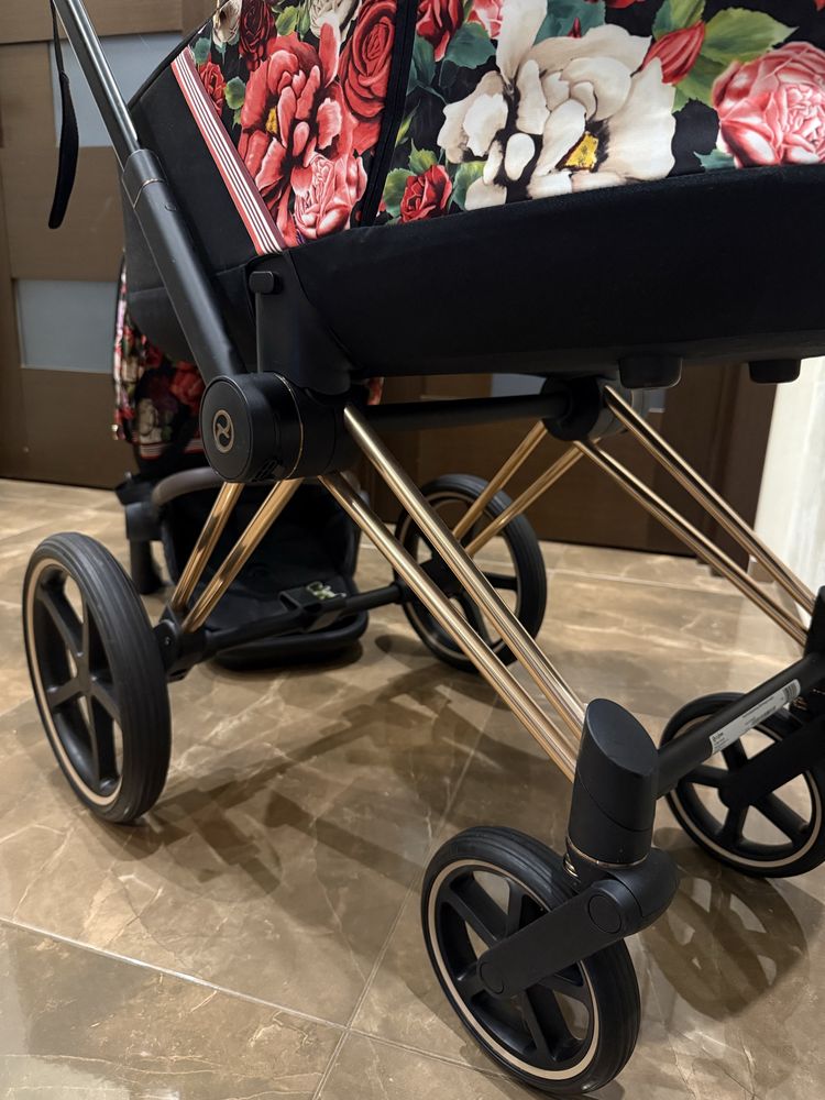 Коляска CYBEX PRIAM 4.0 SPRING BLOSSOM 2 в 1 Rose gold