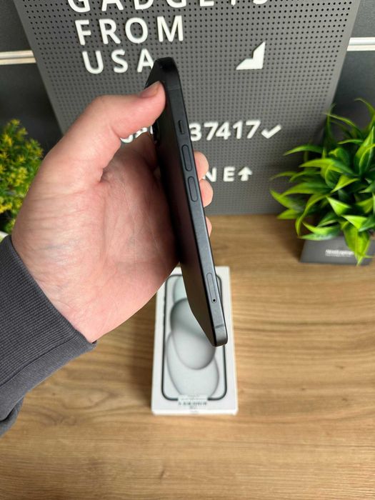 Apple Iphone 15 128 GB Black Neverlock global