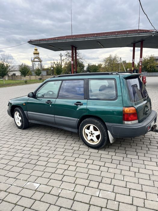 Subaru Forester 2.0 4 wd в хорошому стані