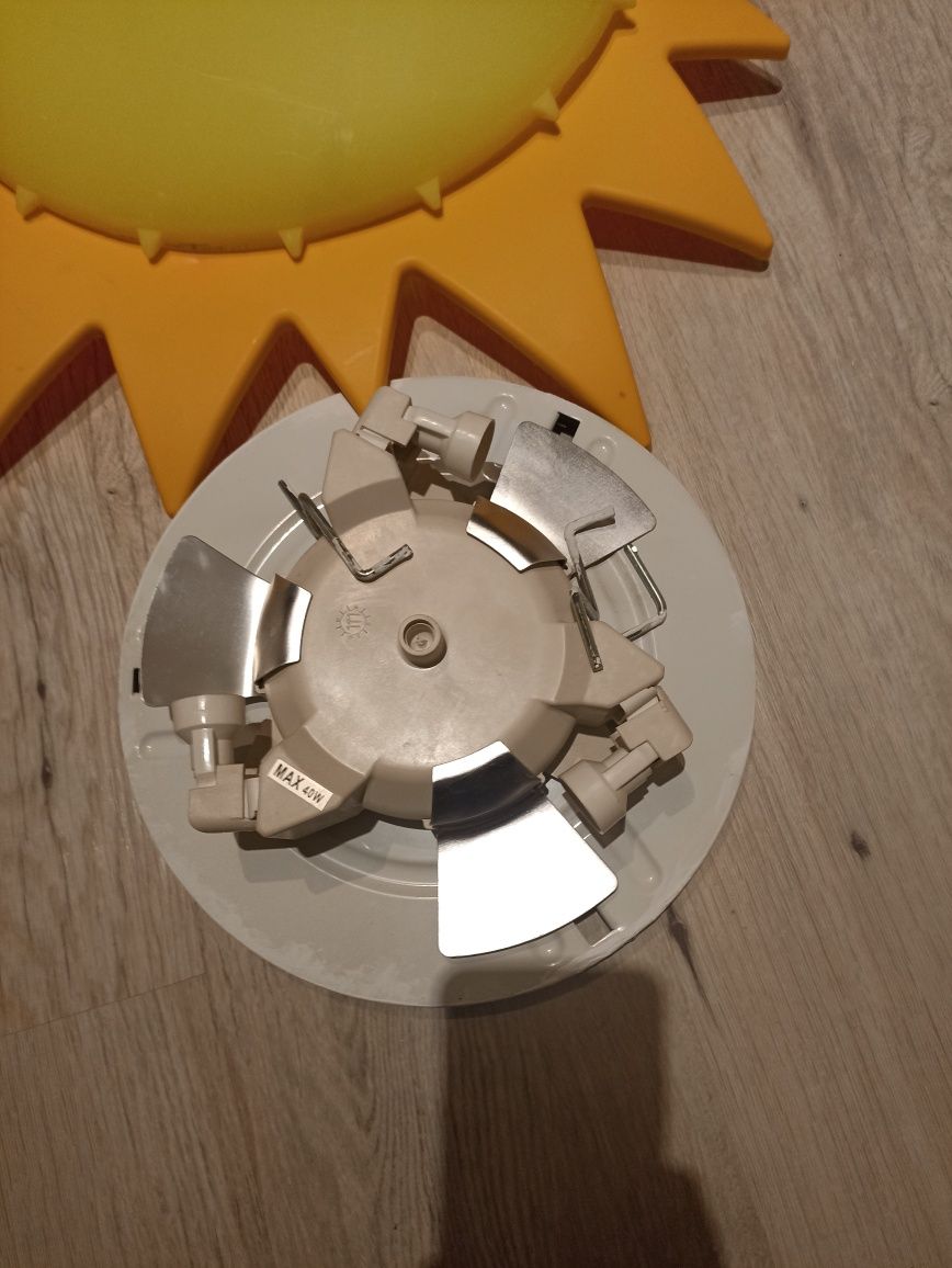 Lampa sufitowa słońce ikea