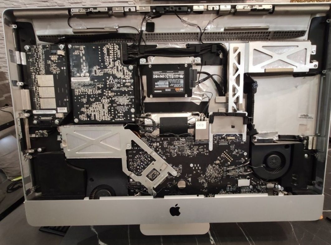 Запчасти на imac А1312,27", 2009-11 год