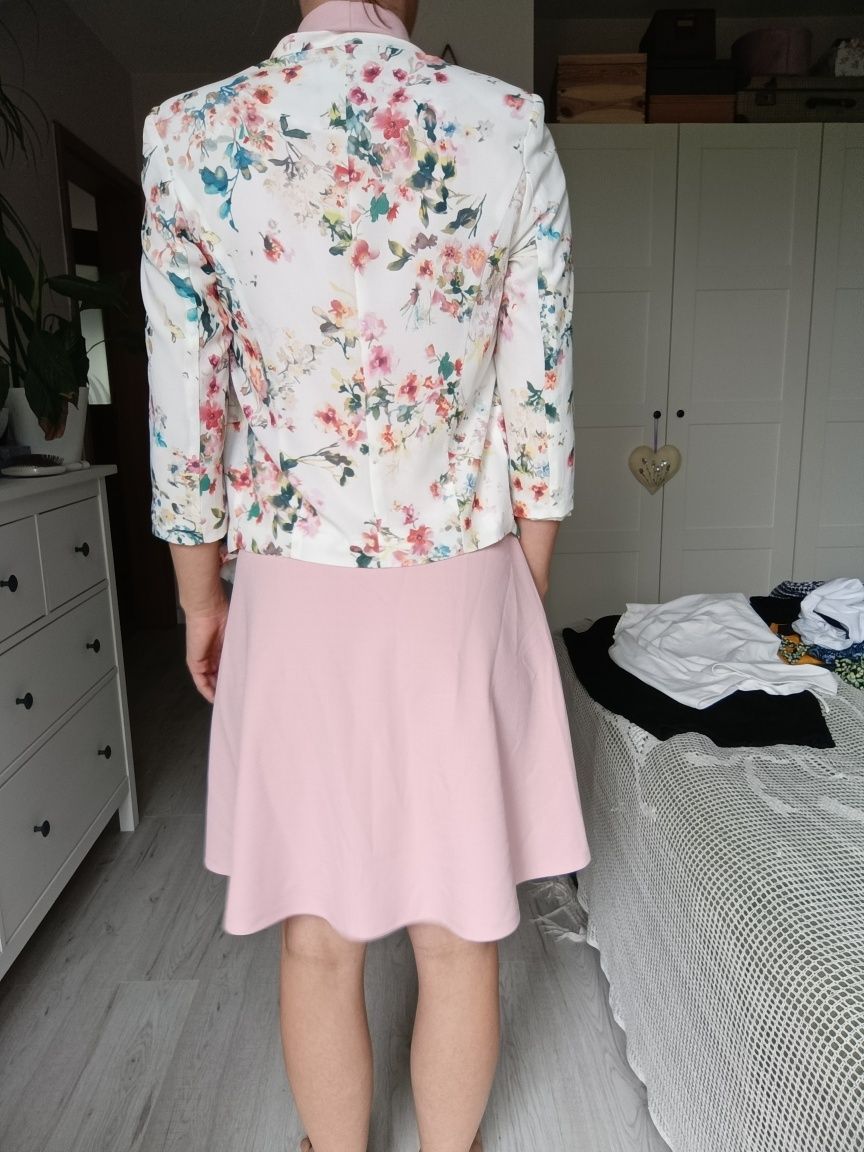 Marynarka/żakiet/narzutka w kwiaty Bershka r. M