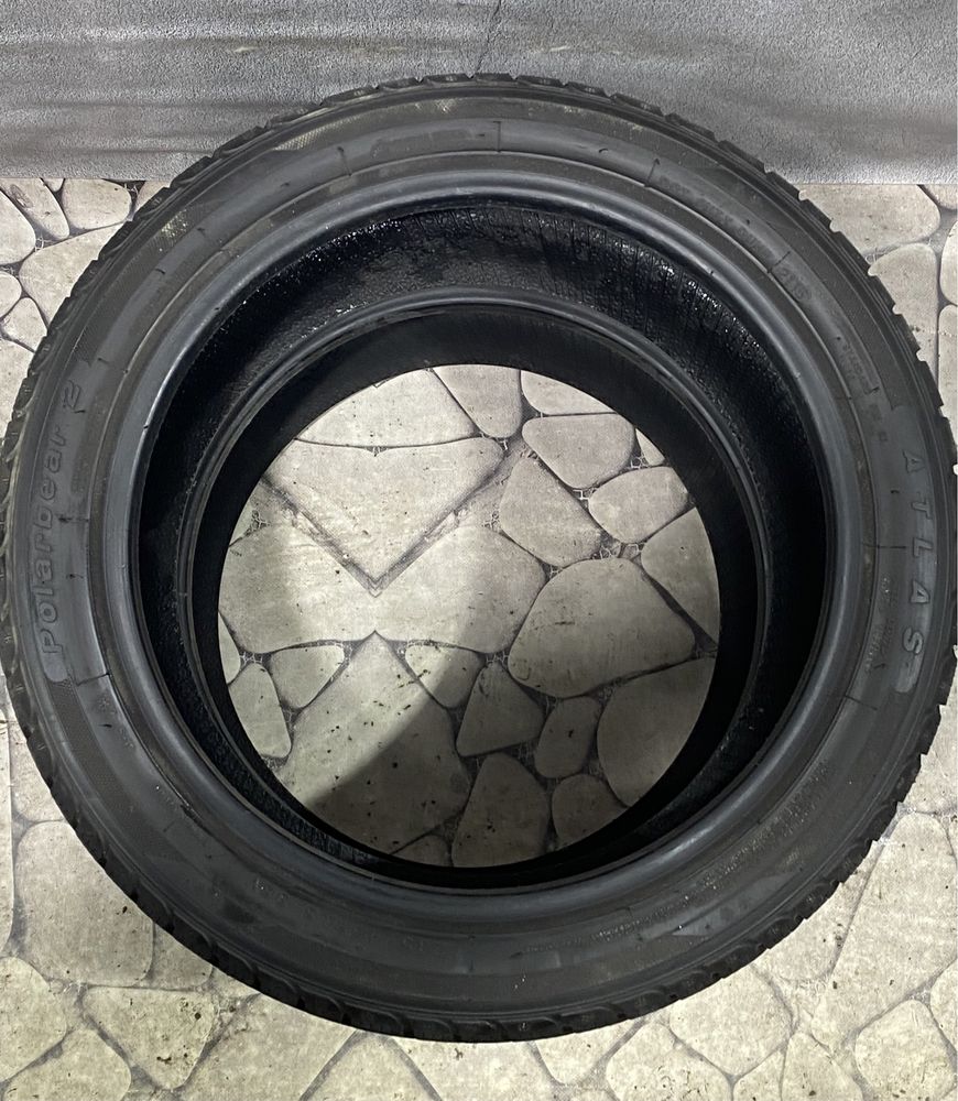 Зимова резина Atlas 235/45 R18