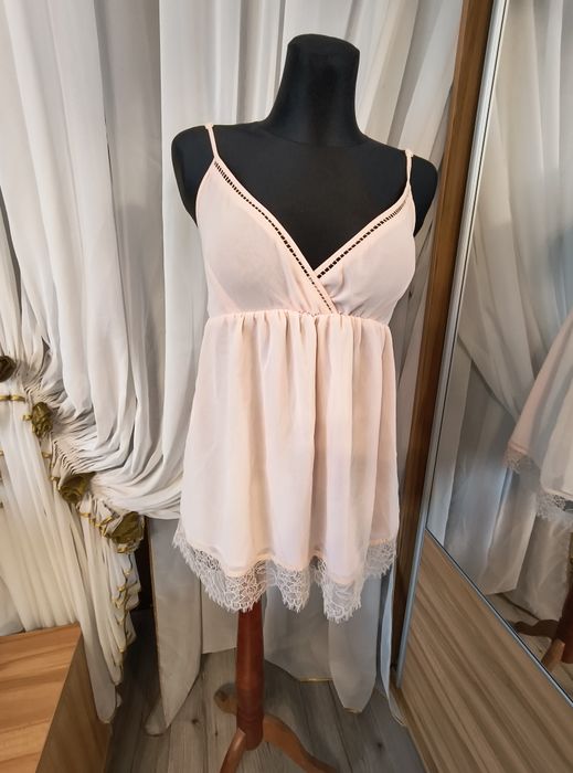 Piękna tunika może byc bielizna rozm 38/40