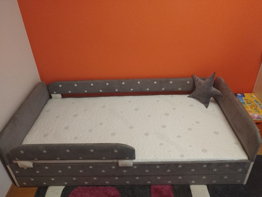 Łóżko dla dziewczynki śliczne nowe