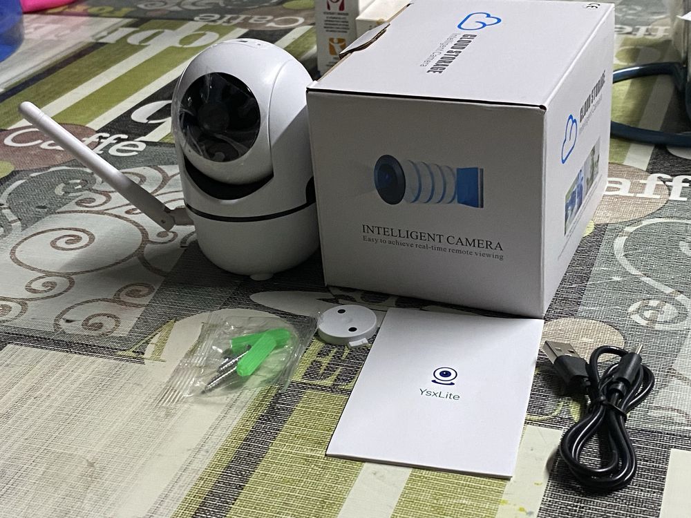Camera com sistema de cctv com armazenamento em nuvem