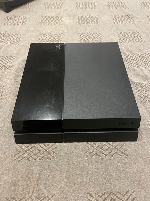 Playstation 4 + Comando Preto