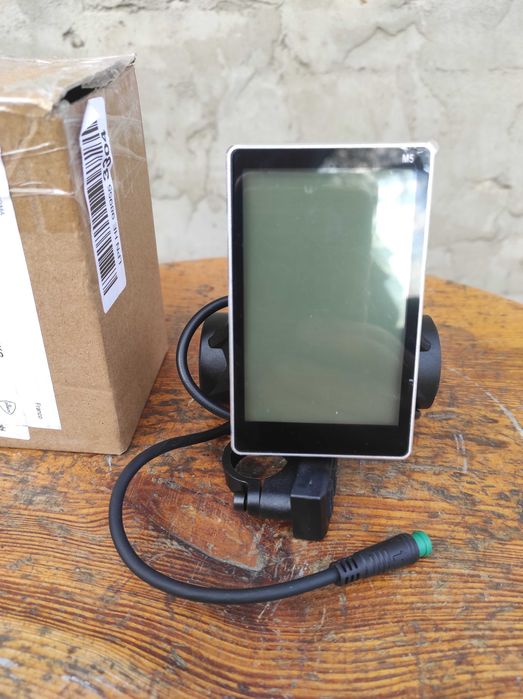 Компьютер  М5 до вело чи електросамоката  з кріпленням