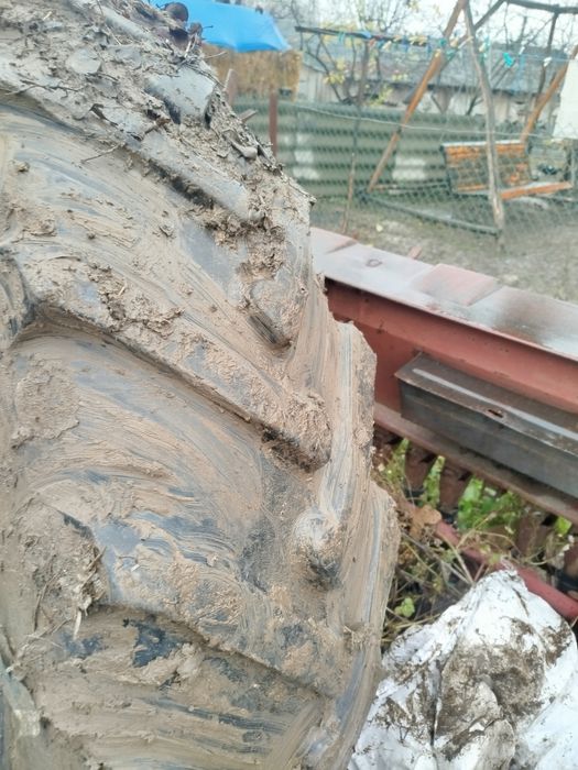 Продам колесо до трактора 15.5р38