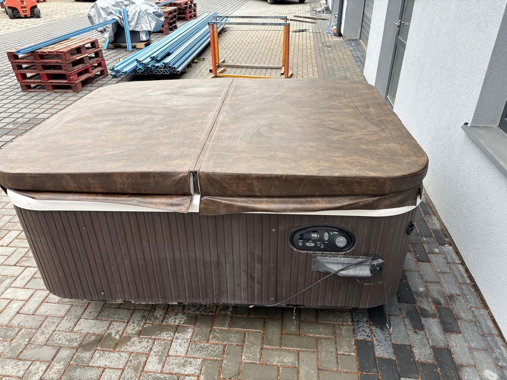 Wanna ogrodowa jacuzzi spa basen Hotspring 3-4 os