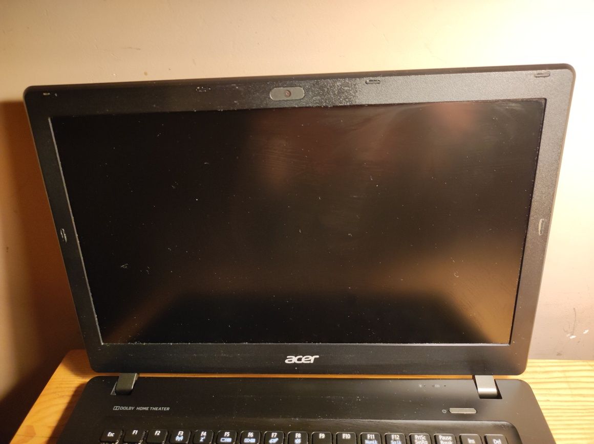 Laptop ACER Aspire V3-371-36HX