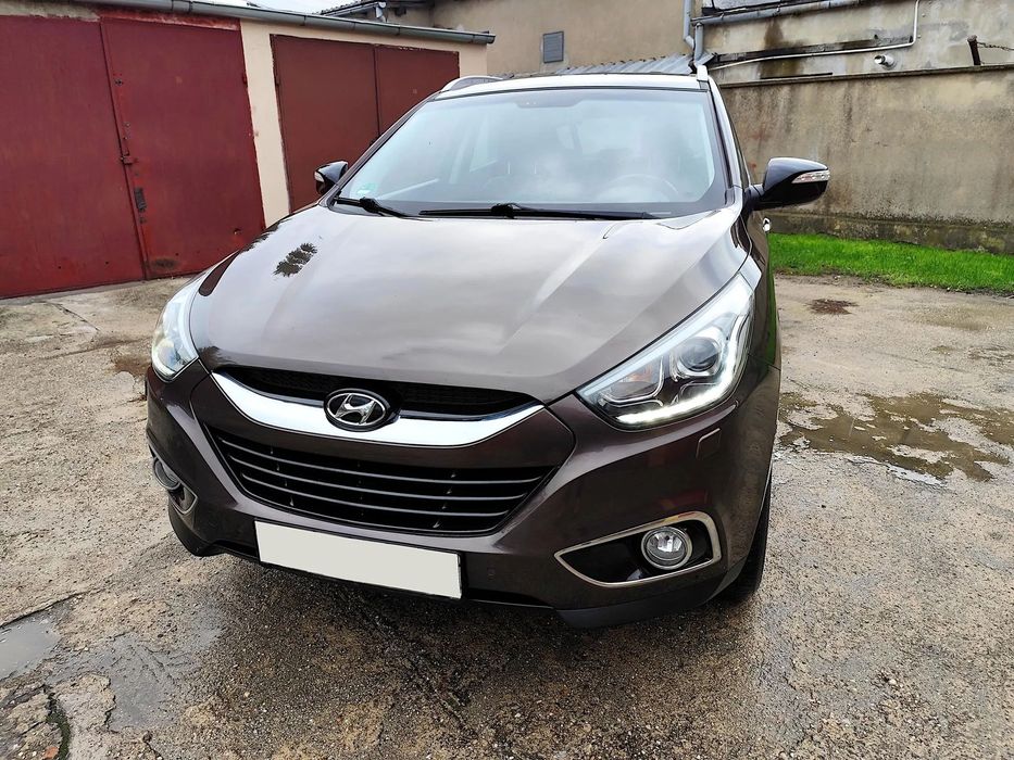 Hyundai ix35 4X4 Park assist skóra Navi Kamera