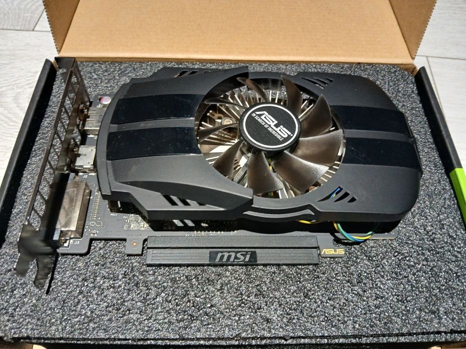 Відеокарта Asus GTX 1050 Ti 4 gb