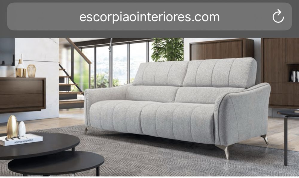 Sofa marca Escorpiao NOVOS