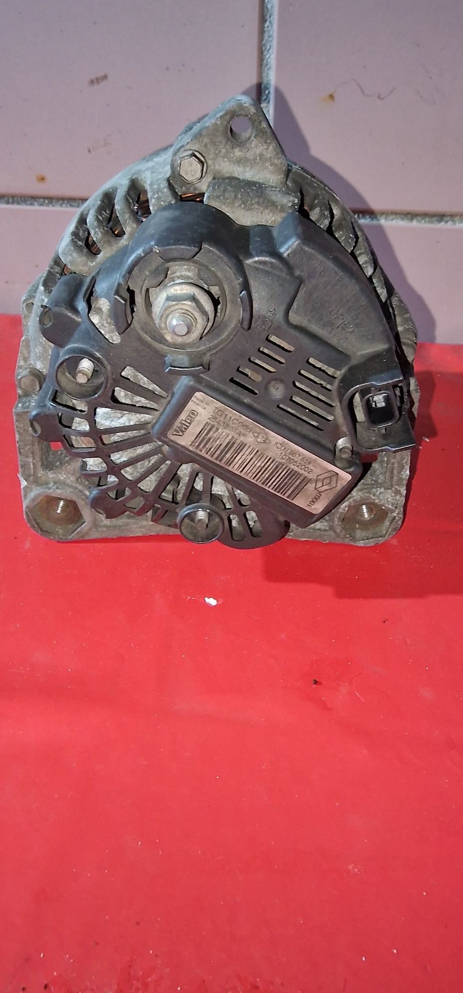 Vendo alternador