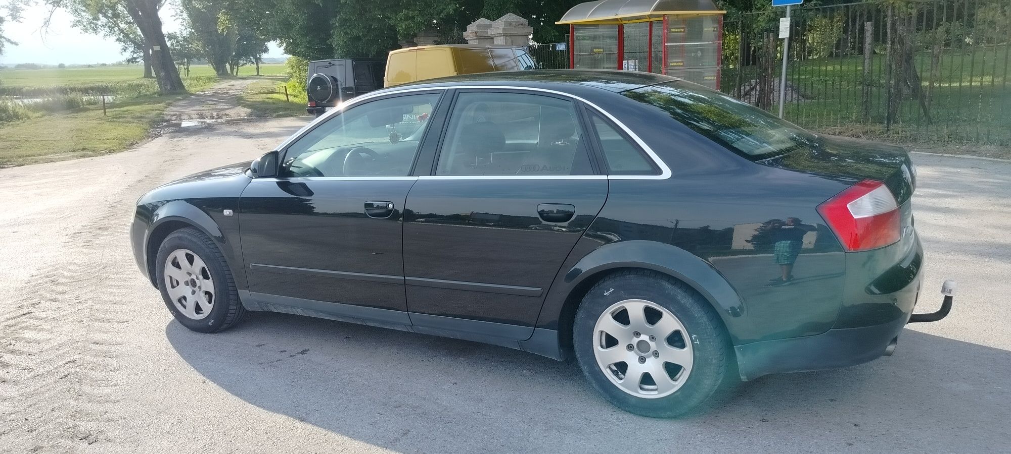 Audi A4 B6 2.0 LPG , klima , hak