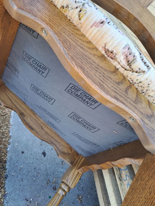 Krzesła dębowe  6 sztuk