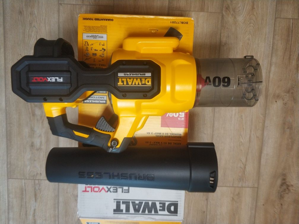 НОВИНКА! Аккумуляторная воздуходувка DEWALT DCBL772 X1 FLEX 60V MAX