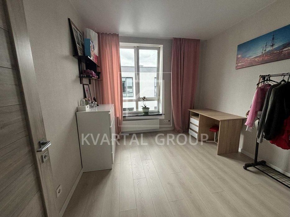 БЕЗ КОМІСІЇ! ТаунХаус з ремонтом і меблями. ТОП локація. Поруч ЛІс