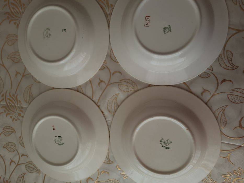 Тарелки Синий лук Буди