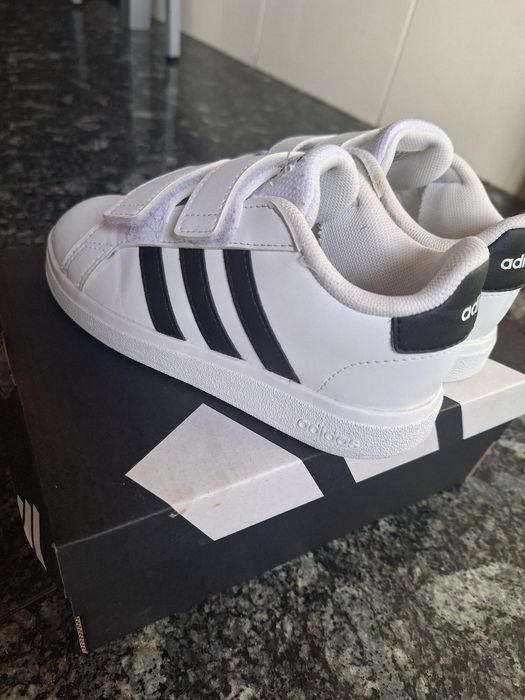 Adidas Grand Court 2.0 CF para criança