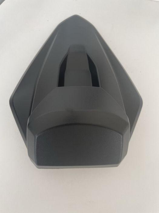 Tampa acento traseiro Honda CBR100RR-R